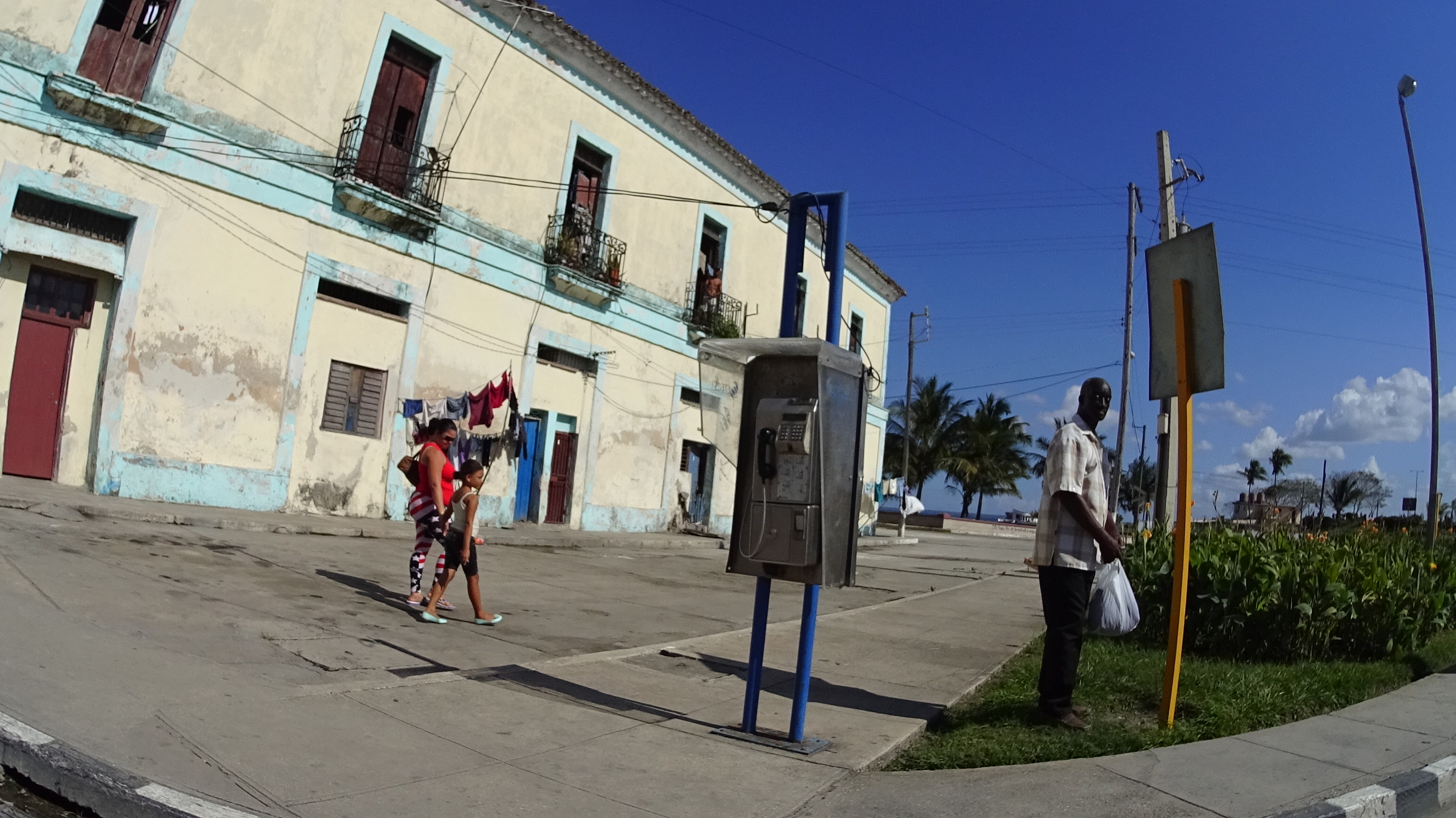 Phone Calling In Cuba Info On Cuba Travel phone-calling-in-cuba-info-on-cuba-travel